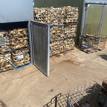 13b3ca_1656438e8c864cbd8c7f3dd16294041d~mv2